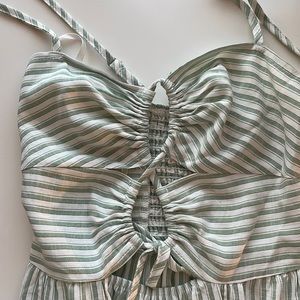 Princess polly maxi dress sage green and white striped size 2